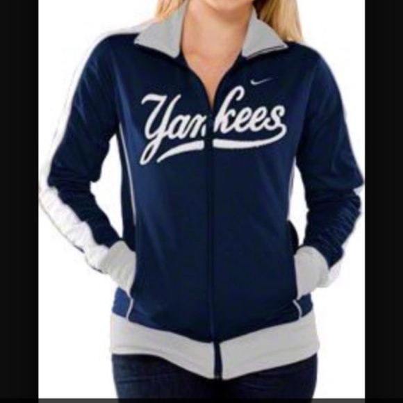 nike yankees jacket